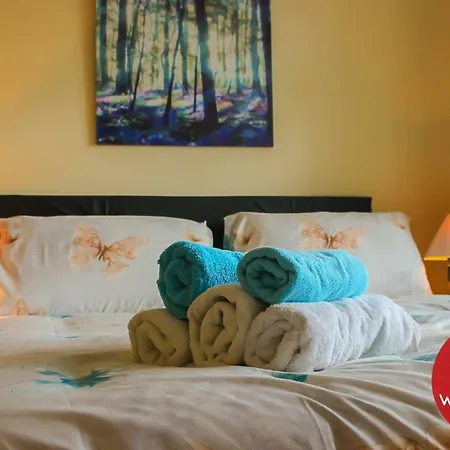 The Lakes Wellness Self Catering * Partry