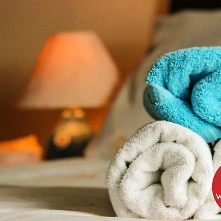 Panzió The Lakes Wellness Self Catering *